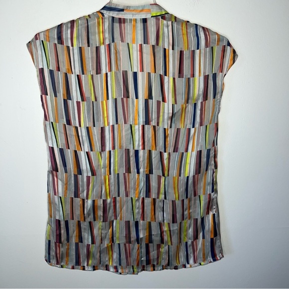 3/$25 🍄 Outback Red Ladies Colorful Sheer Shirt Size XS - Picture 8 of 10